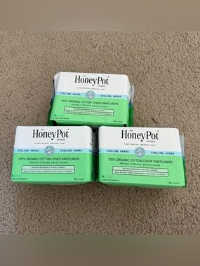 HONEY POT MINT PANTY LINER BUNDLE! ✨